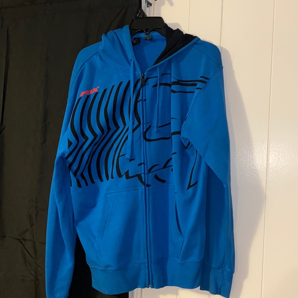 Fox zip hoodie XL